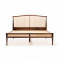 Letto in legno di frassino e rovere con dimensioni 190 x 150 x 100cm